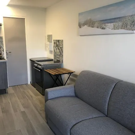 A 50 M De La Avec Parking Privatif *